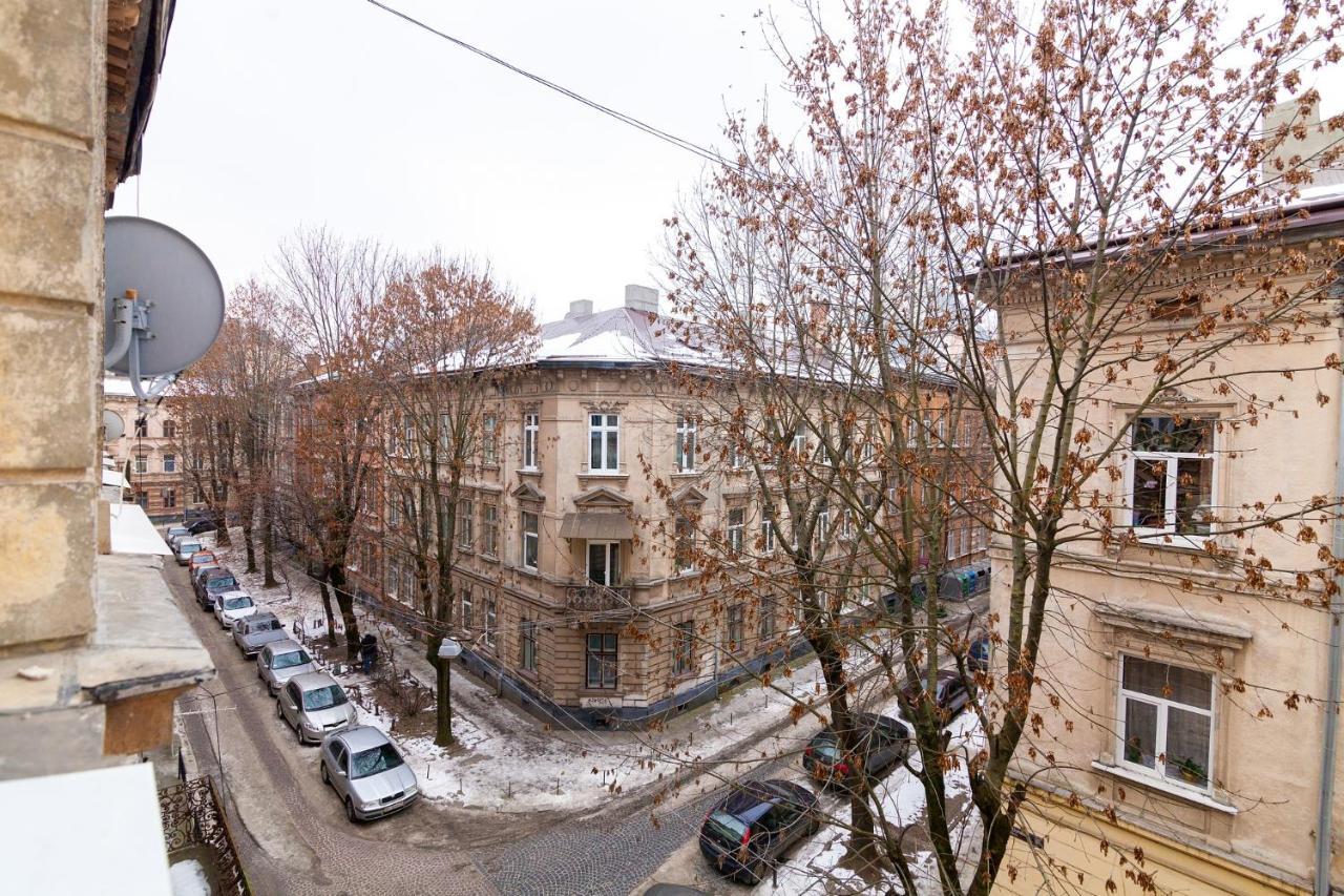 Chopin Apartment In The Center Of Lvov Exteriér fotografie